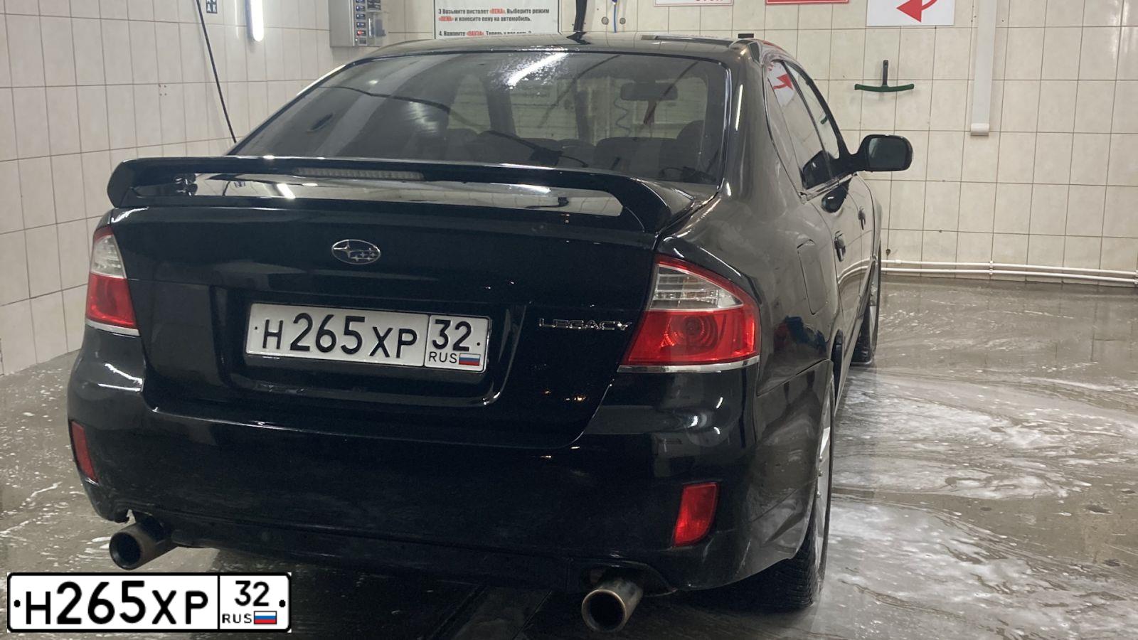 Фото автомобиля SUBARU LEGACY, 2007 — госномер Н546УВ32. Цвет: ЧЕРНЫЙ