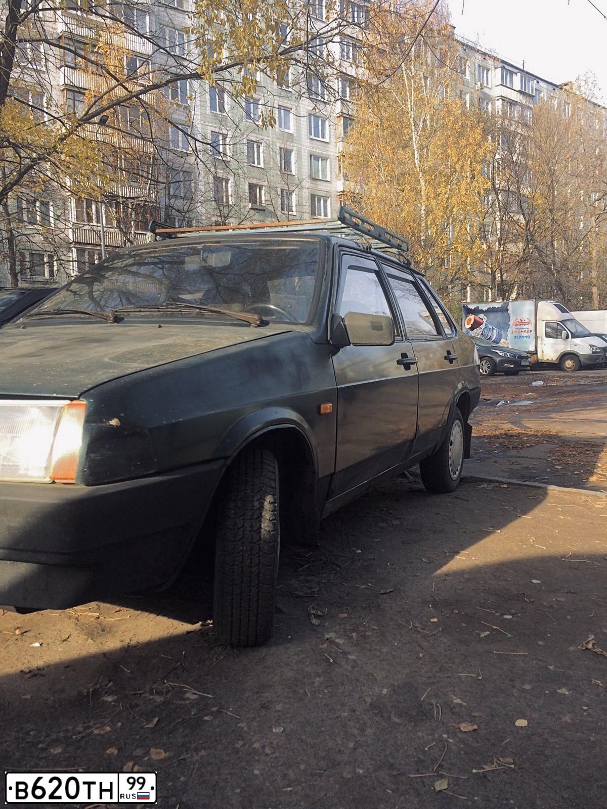 Фото автомобиля LADA 2109 SAMARA, 2002 — госномер Х659ОН790. Цвет: Темно-зеленый