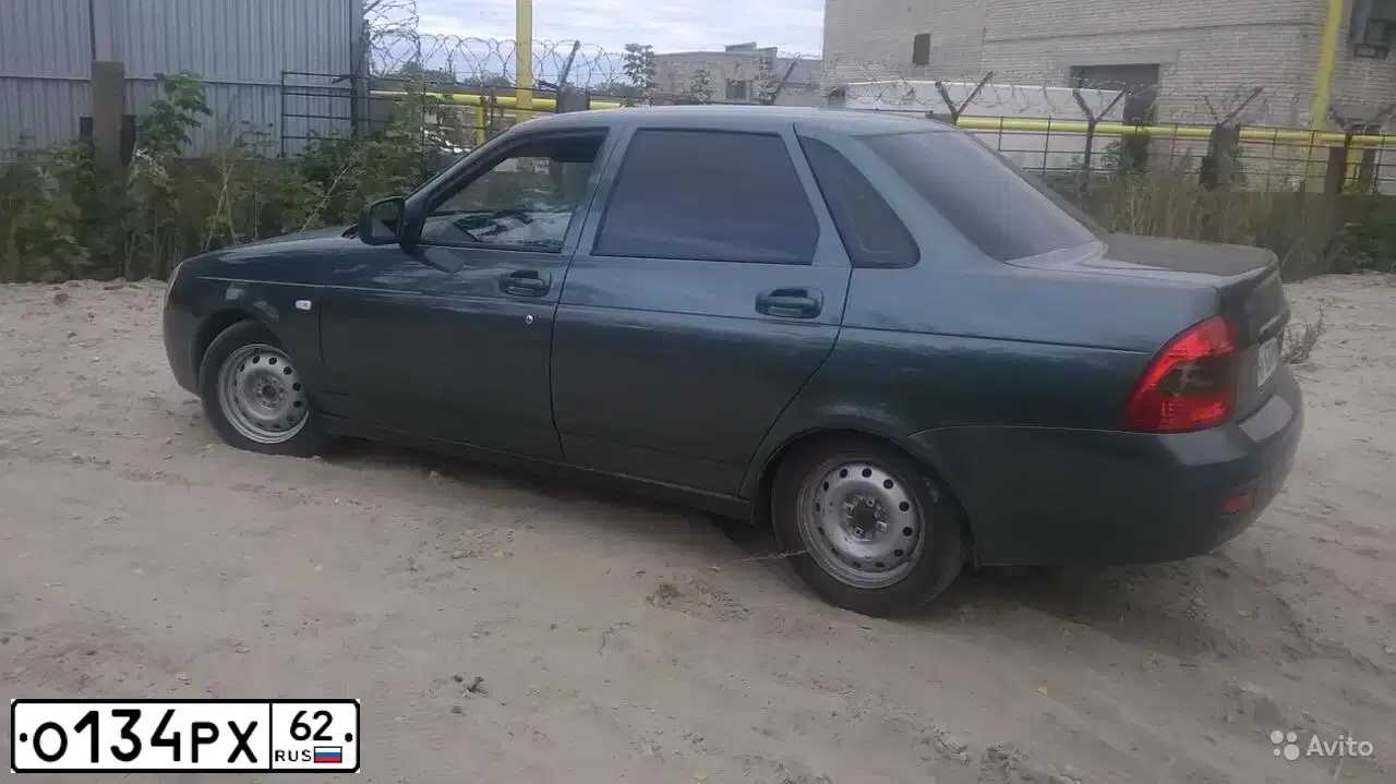Фото автомобиля LADA 2170 PRIORA, 2009 — госномер Р177СМ16. Цвет: СЕРО-СИНЕ-ЗЕЛЕНЫЙ
