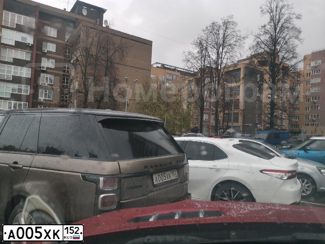 Фото автомобиля HONDA JAZZ, 2006 — госномер А855АА152. Цвет: ОРАНЖЕВО-КОРИЧНЕВЫЙ