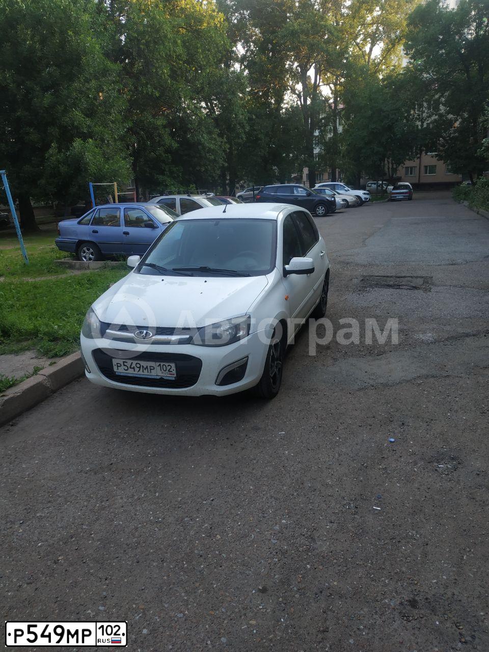 Фото автомобиля LADA 2192 KALINA, 2013 — госномер Р549МР102. Цвет: Белый