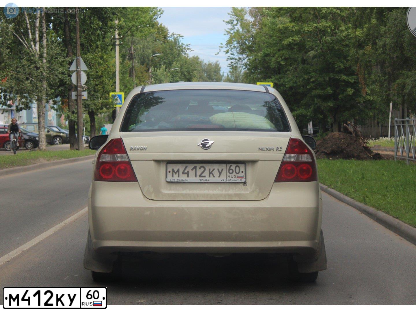 Фото автомобиля RAVON NEXIA R3, 2017 — госномер М412КУ60. Цвет: МОЛОЧНЫЙ