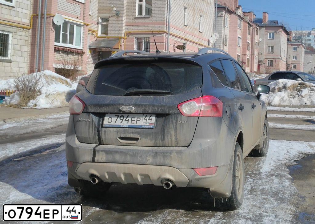 Фото автомобиля FORD KUGA, 2011 — госномер О794ЕР44. Цвет: ТЕМНО-СЕРЫЙ