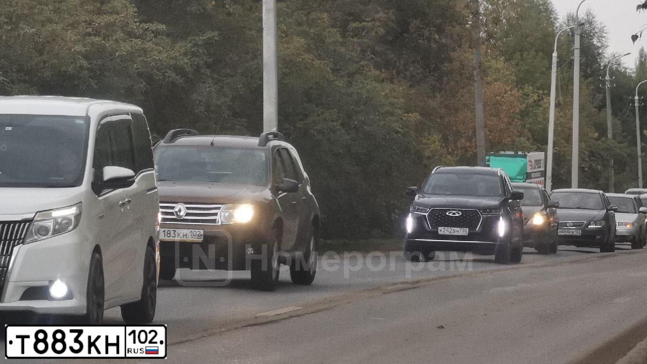 Фото автомобиля DAEWOO MATIZ, 2011 — госномер К833ВР95. Цвет: Бледно-Черный