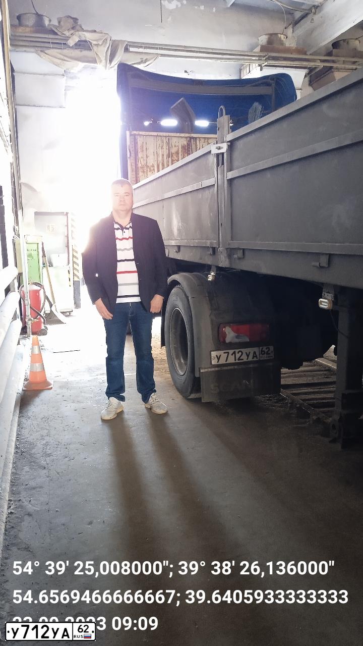 Фото автомобиля SCANIA A SERIE P 4X2, 2008 — госномер У712УА62. Цвет: синий