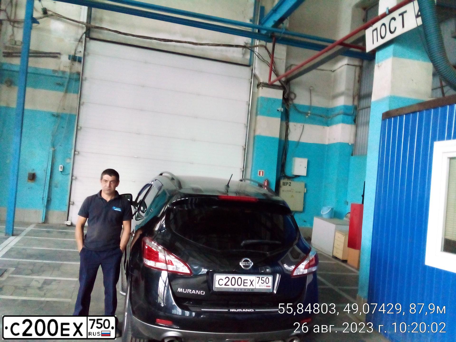Фото автомобиля NISSAN MURANO, 2011 — госномер С200ЕХ750. Цвет: ЧЕРНЫЙ