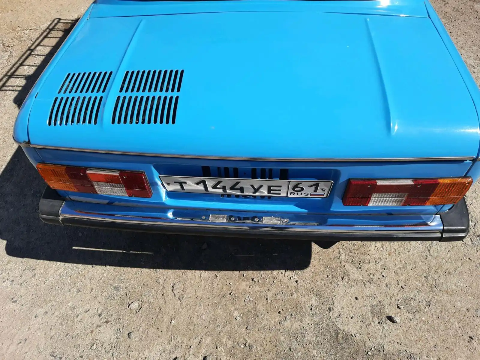 Фото автомобиля LADA 2104, 2006 — госномер Т144ХЕ61. Цвет: БЕЛЫЙ