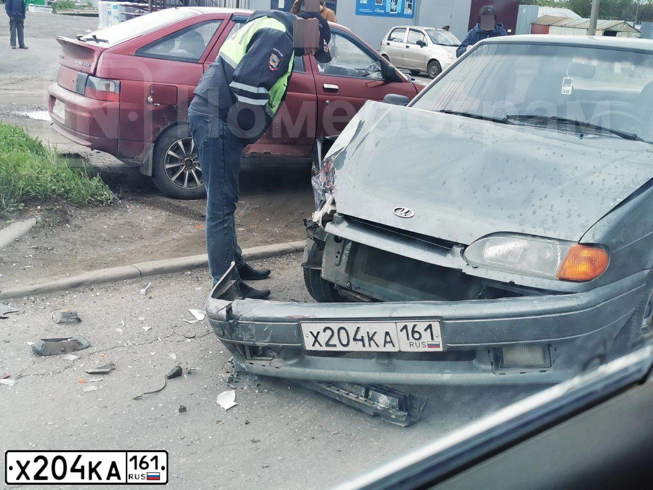 Фото автомобиля LADA 2115, 2006 — госномер Т773ВУ180