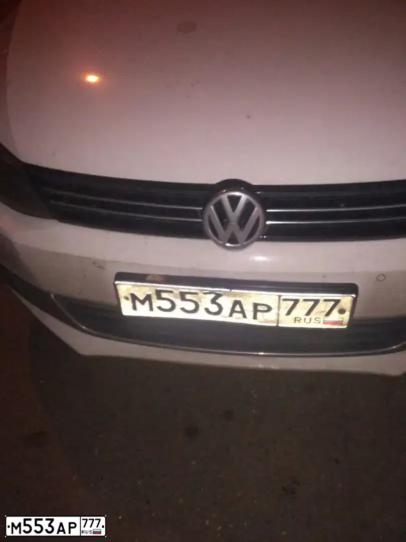 Фото автомобиля VOLKSWAGEN JETTA, 2013 — госномер Н194ВТ550. Цвет: Белый