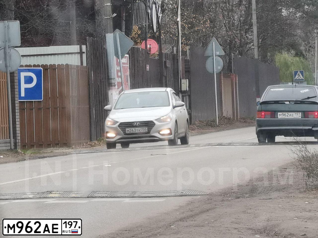 Фото автомобиля LADA 2114 SAMARA, 2010 — госномер К889АН977. Цвет: сине-зеленый