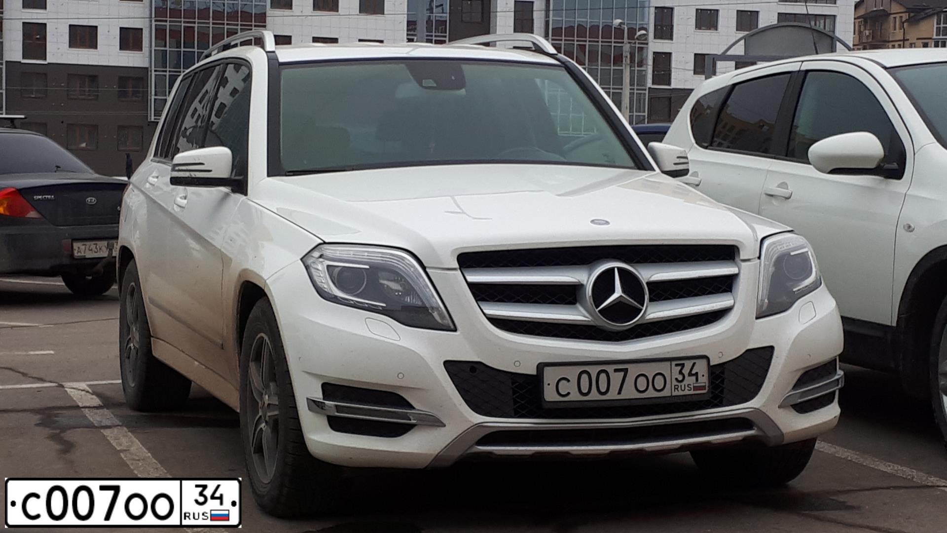 Фото автомобиля TOYOTA LANDCRUISER, 2012 — госномер С007ОО34. Цвет: ЧЕРНЫЙ