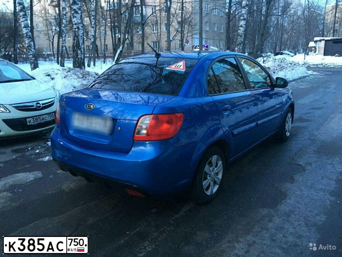 Фото автомобиля OPEL CORSA, 2012 — госномер К385АС750. Цвет: Белый