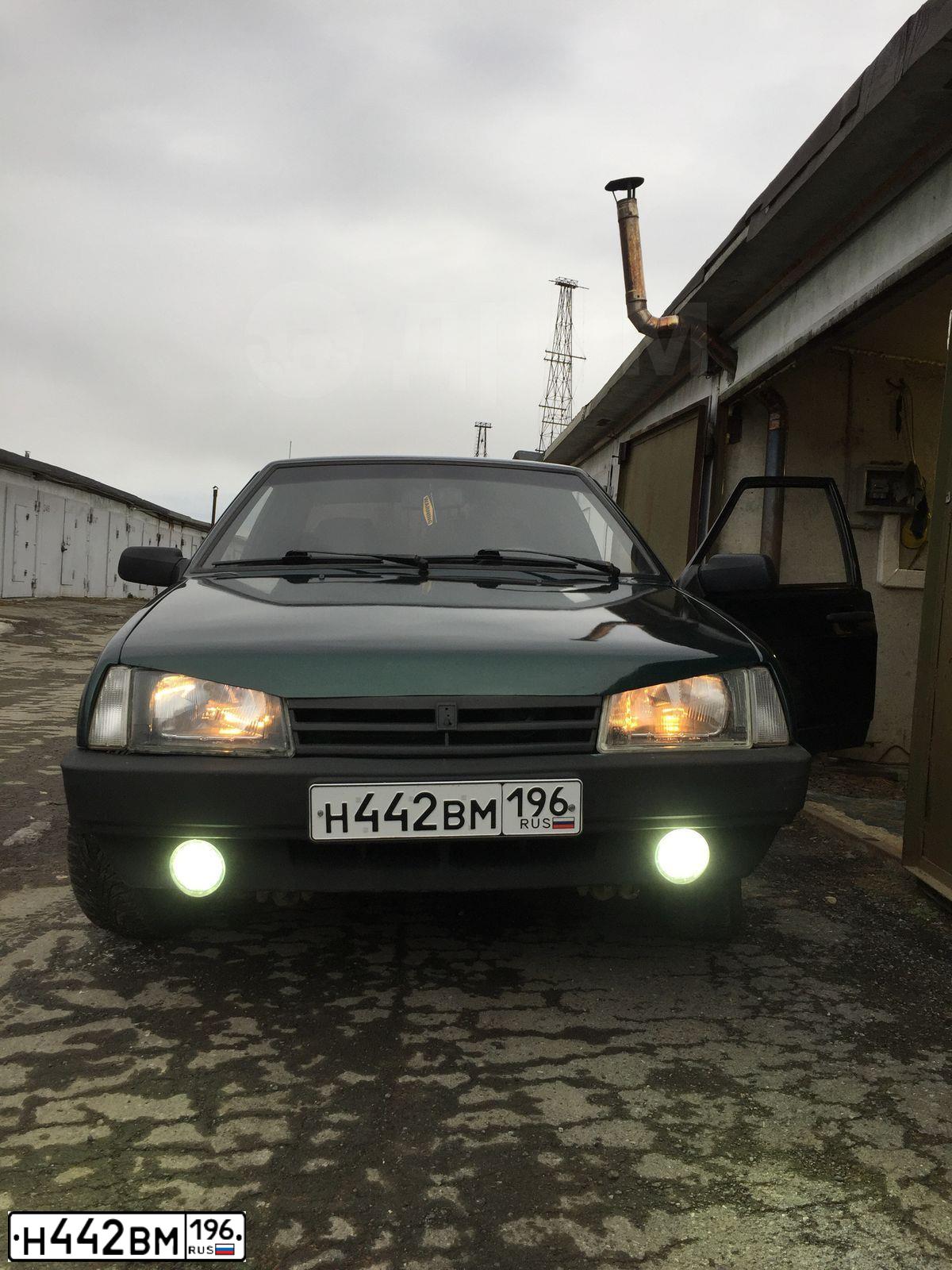Фото автомобиля LADA 2109 SAMARA, 2001 — госномер Н032СО96. Цвет: Темно-зеленый