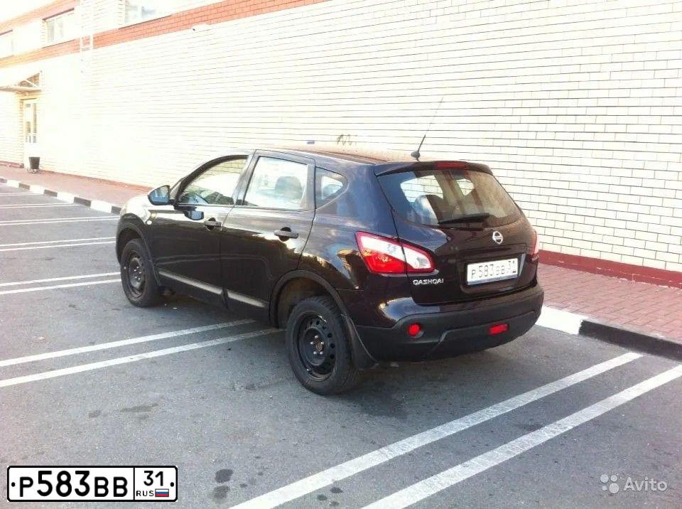 Фото автомобиля NISSAN QASHQAI, 2010 — госномер Е544ВК180. Цвет: ФИОЛЕТОВЫЙ
