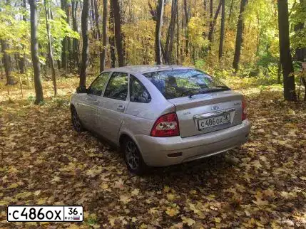 Фото автомобиля LADA PRIORA, 2008 — госномер Р648СС46. Цвет: СВЕТЛО-СЕРЕБРИСТЫЙ МЕТАЛЛ