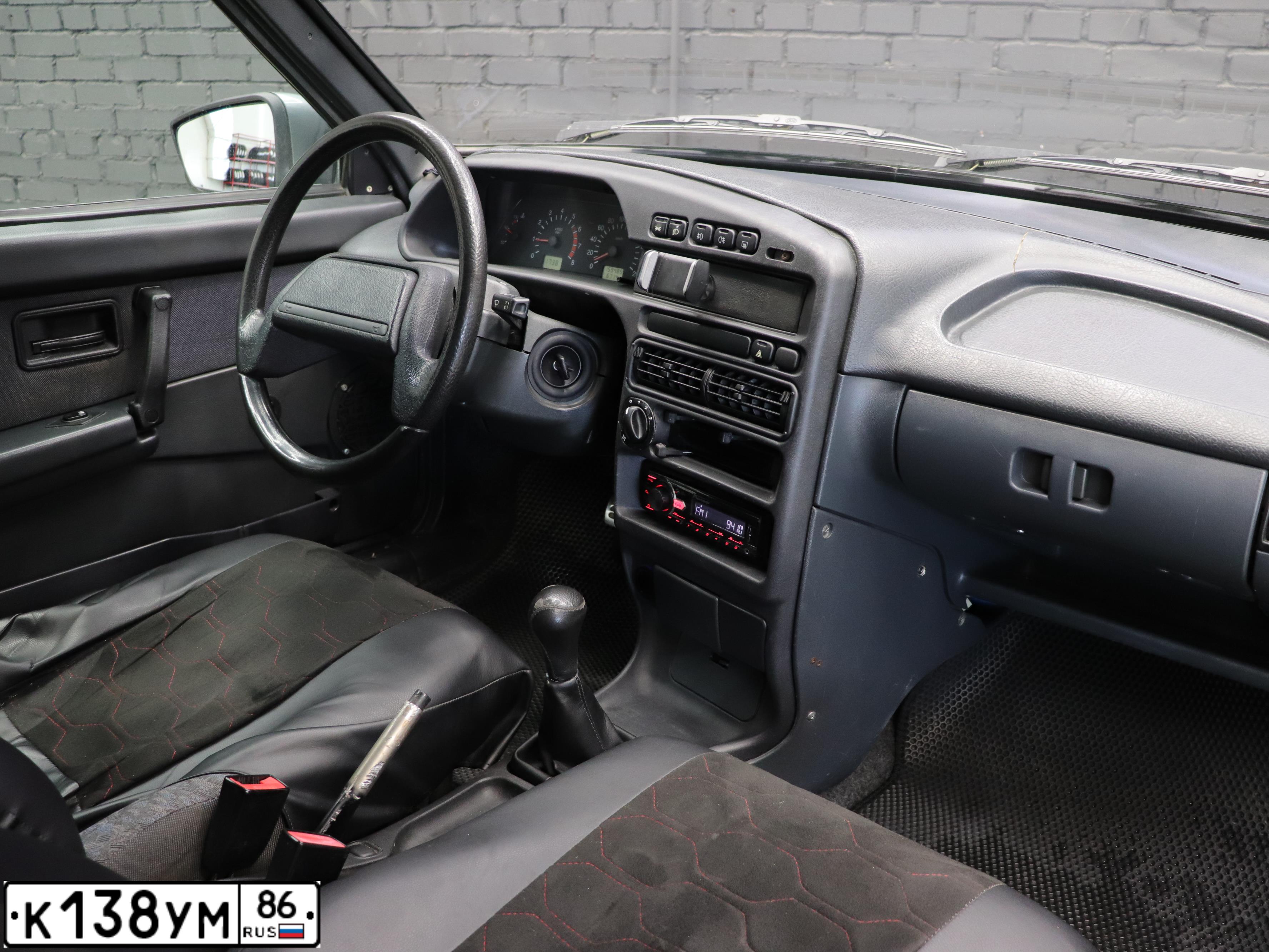 Фото автомобиля LADA 2113, 2010 — госномер Т302ЕТ196. Цвет: СРЕДНИЙ СЕРО-ЗЕЛЕНЫЙ МЕТ.