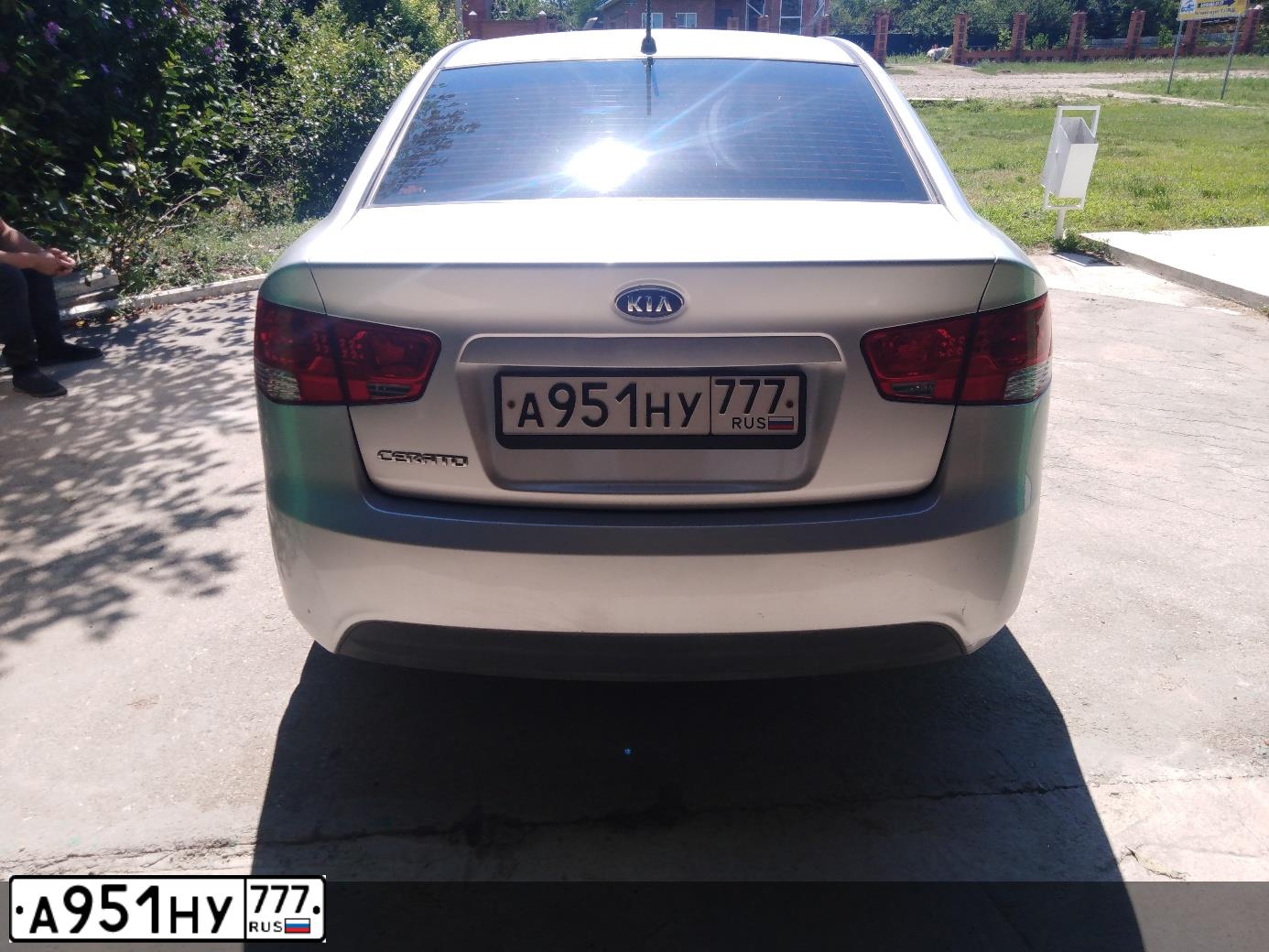 Фото автомобиля KIA CERATO, 2012 — госномер А951НУ777. Цвет: СЕРЕБРИСТЫЙ