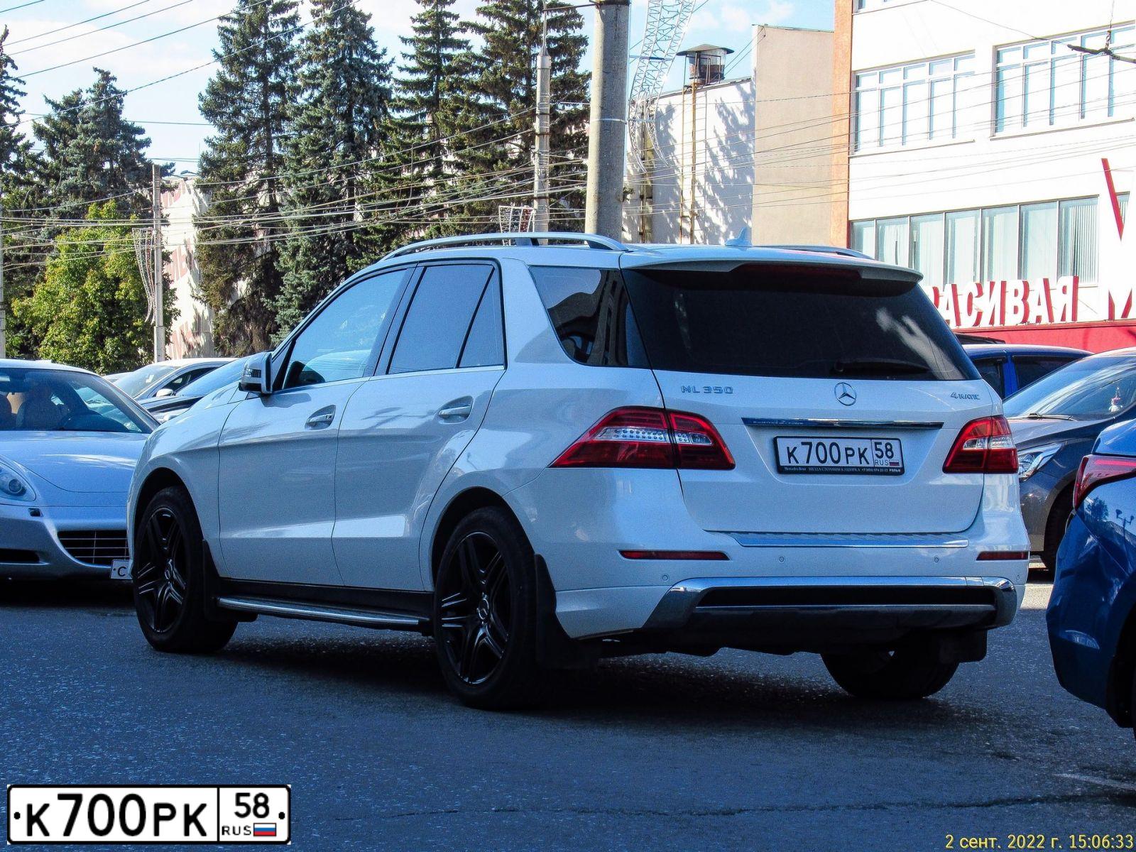 Фото автомобиля MERCEDES M-KLASSE, 2013 — госномер А001МО58. Цвет: Белый