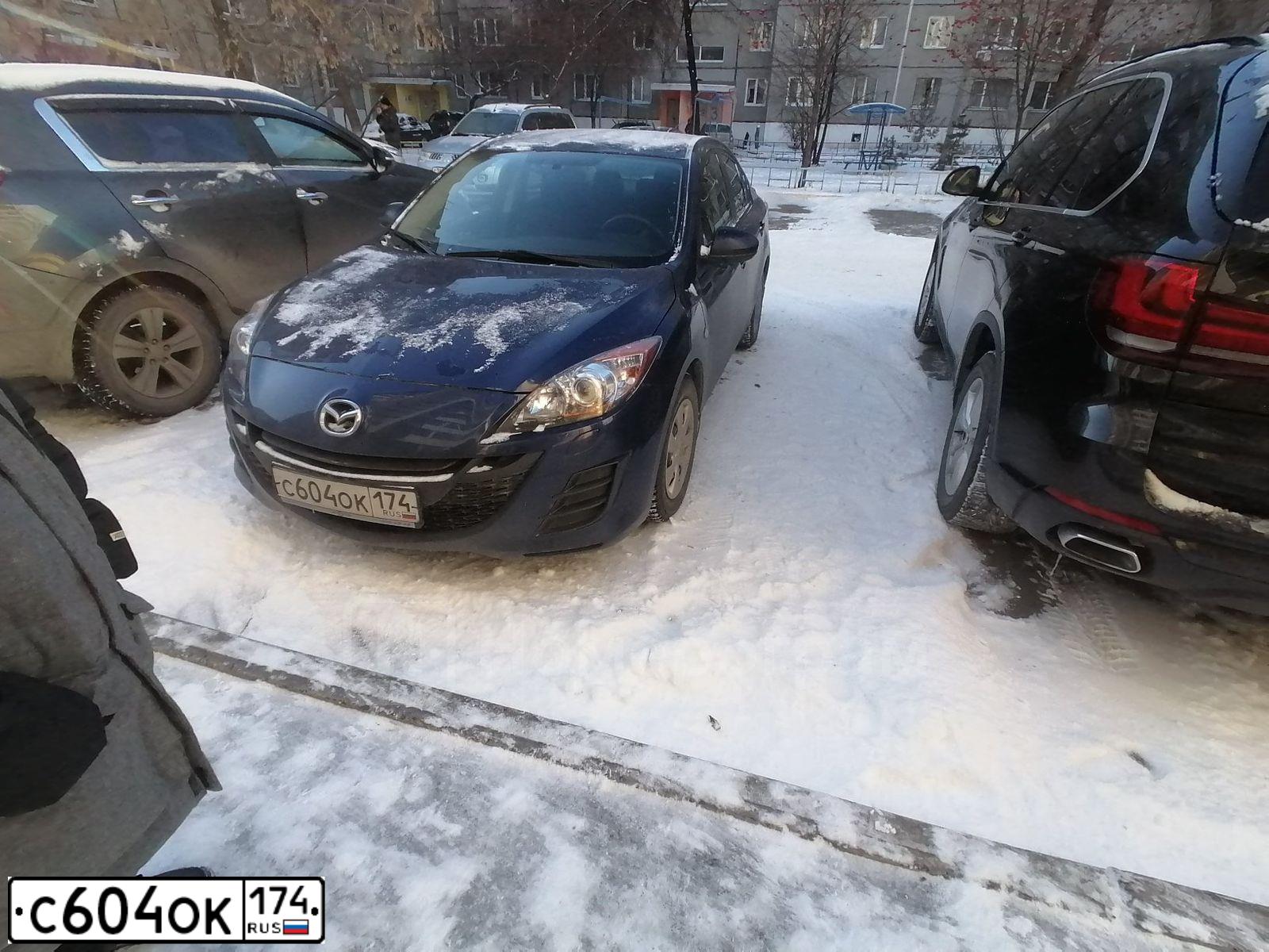 Фото автомобиля MAZDA 3, 2011 — госномер С604ОК174. Цвет: СИНИЙ