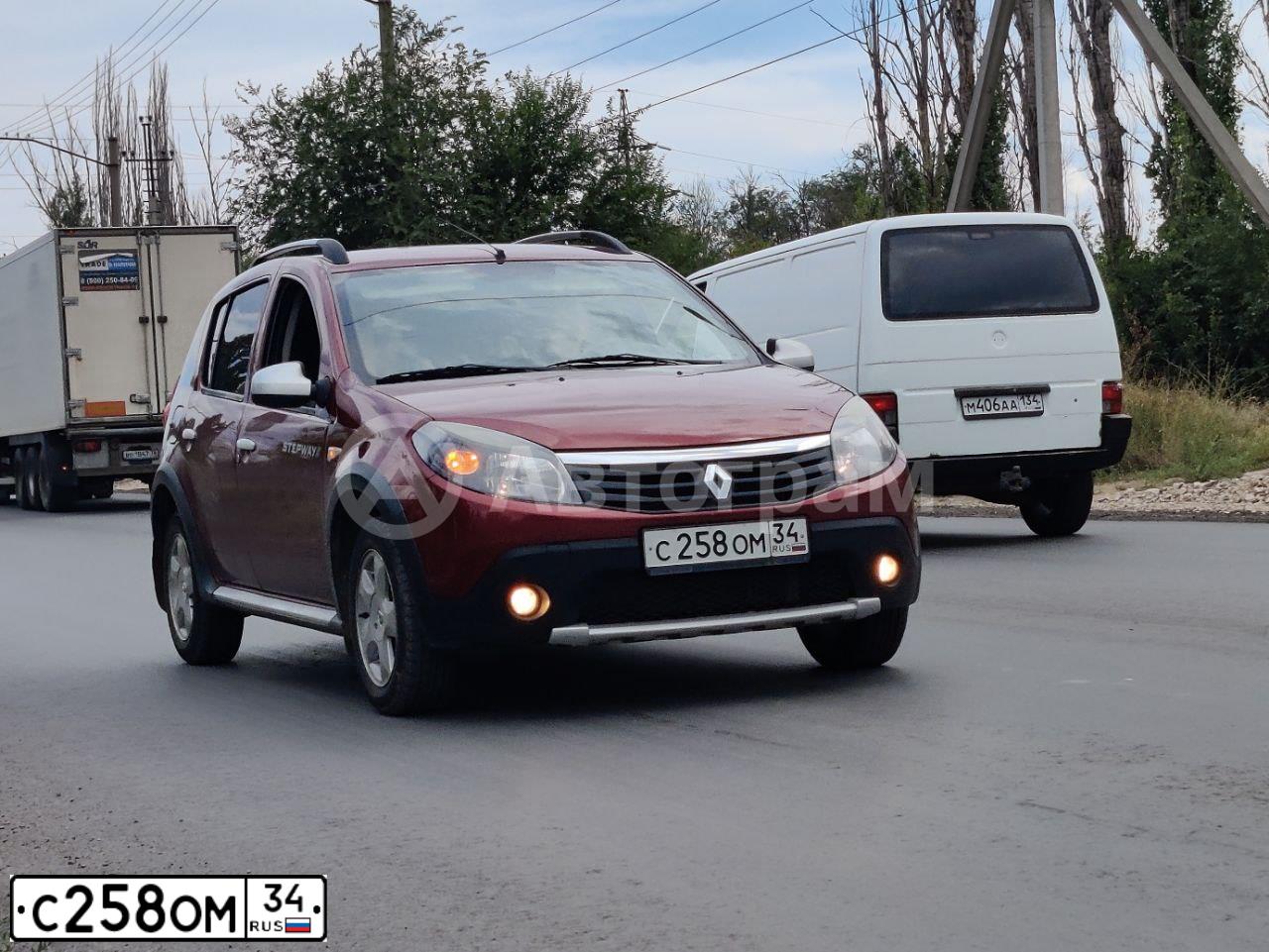 Фото автомобиля LADA 2190 GRANTA, 2012 — госномер С482ТЕ34. Цвет: СИНИЙ