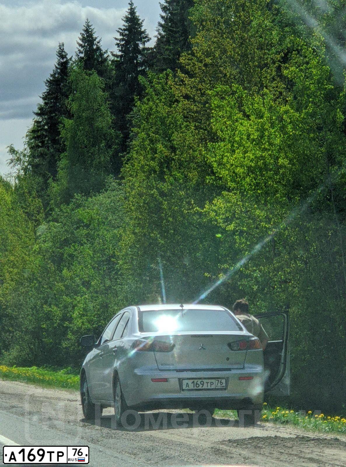 Фото автомобиля MITSUBISHI LANCER, 2012 — госномер А169ТР76. Цвет: СЕРЕБРИСТЫЙ