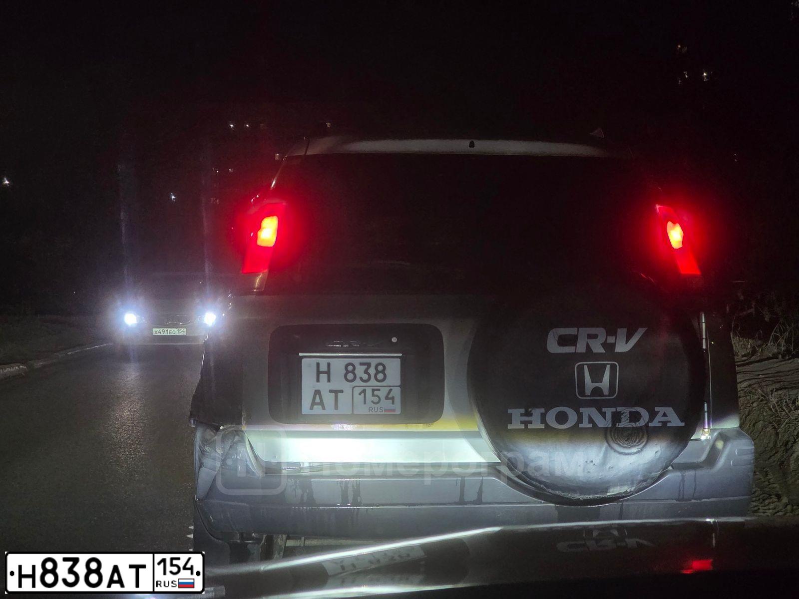 Фото автомобиля HONDA CR-V, 1996 — госномер Н838АТ154
