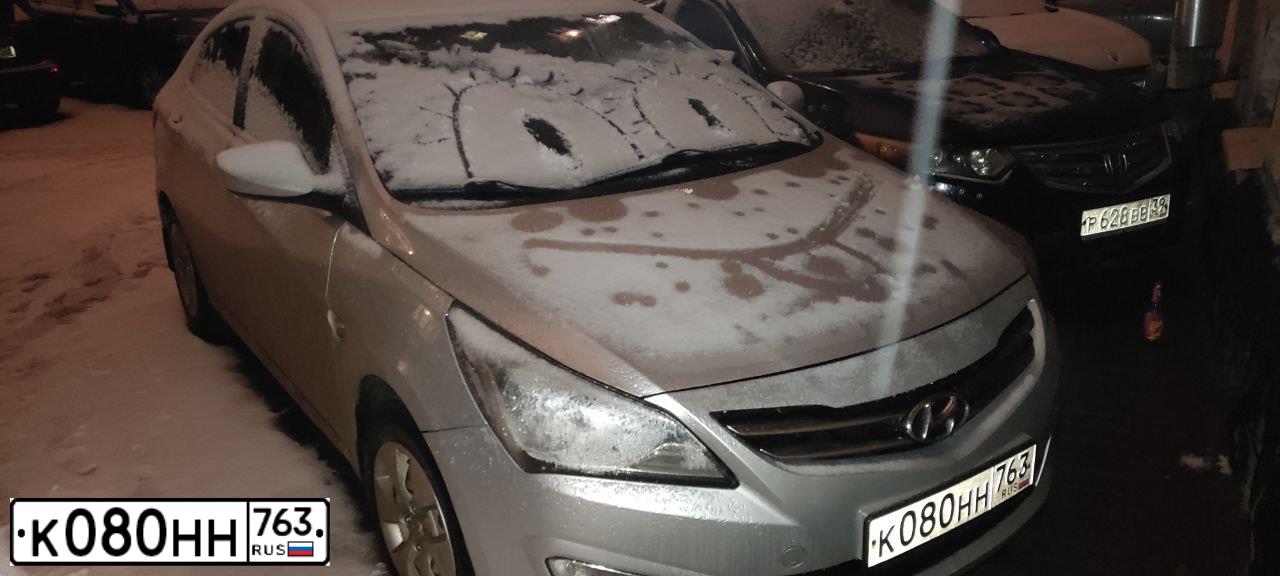 Фото автомобиля HYUNDAI SOLARIS, 2014 — госномер А024УК147. Цвет: Серебристый