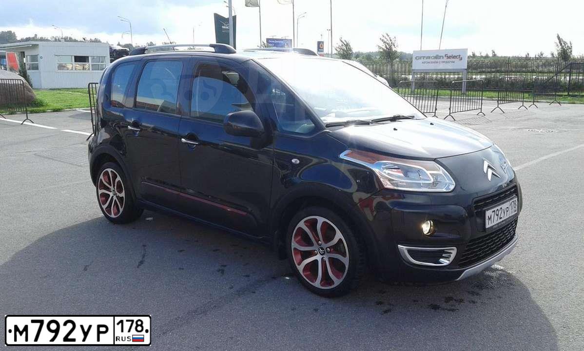 Фото автомобиля CITROEN C3 PICASSO, 2012 — госномер М792УР178. Цвет: ЧЕРНЫЙ