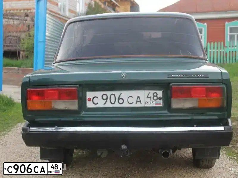 Фото автомобиля LADA Priora0, 2000 — госномер С906СА48