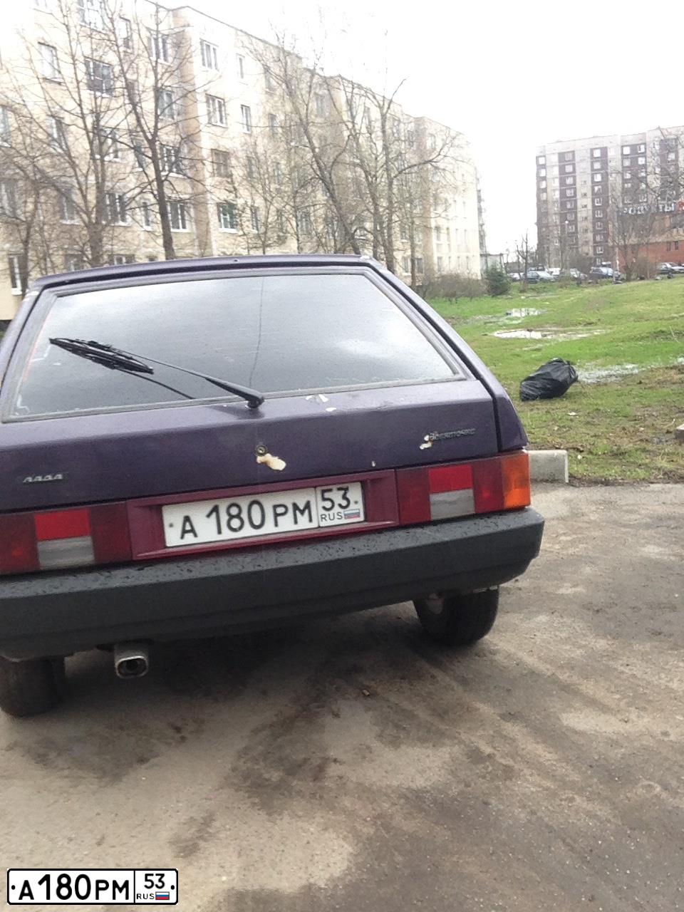 Фото автомобиля LADA 2109 SAMARA, 1998 — госномер О100УУ77. Цвет: Серебристо-фиолетовый