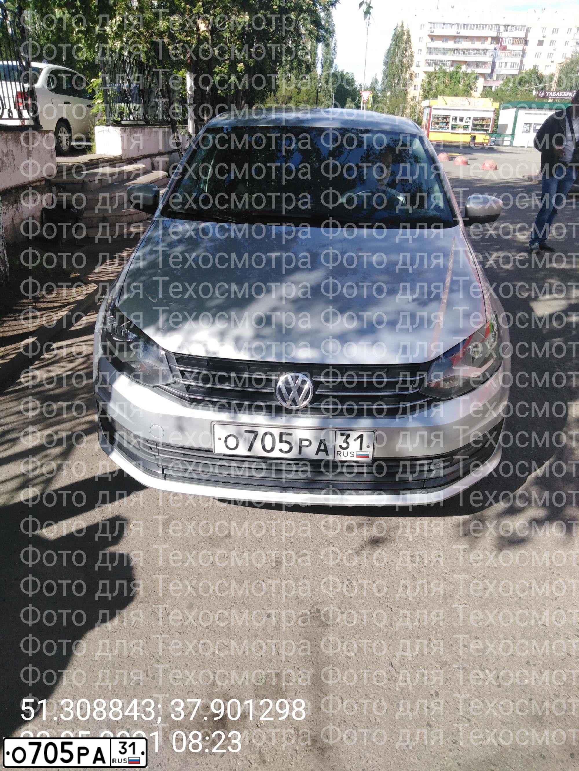 Фото автомобиля VOLKSWAGEN POLO, 2016 — госномер О705РА31. Цвет: Серебристый