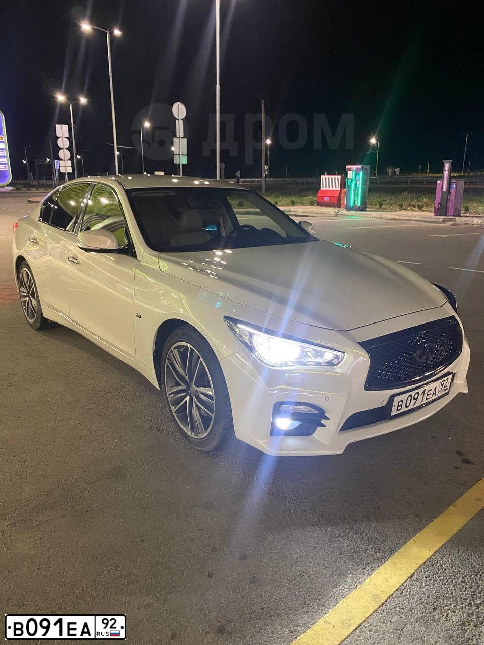 Фото автомобиля INFINITI Q50, 2014 — госномер Р123ОН123. Цвет: Белый