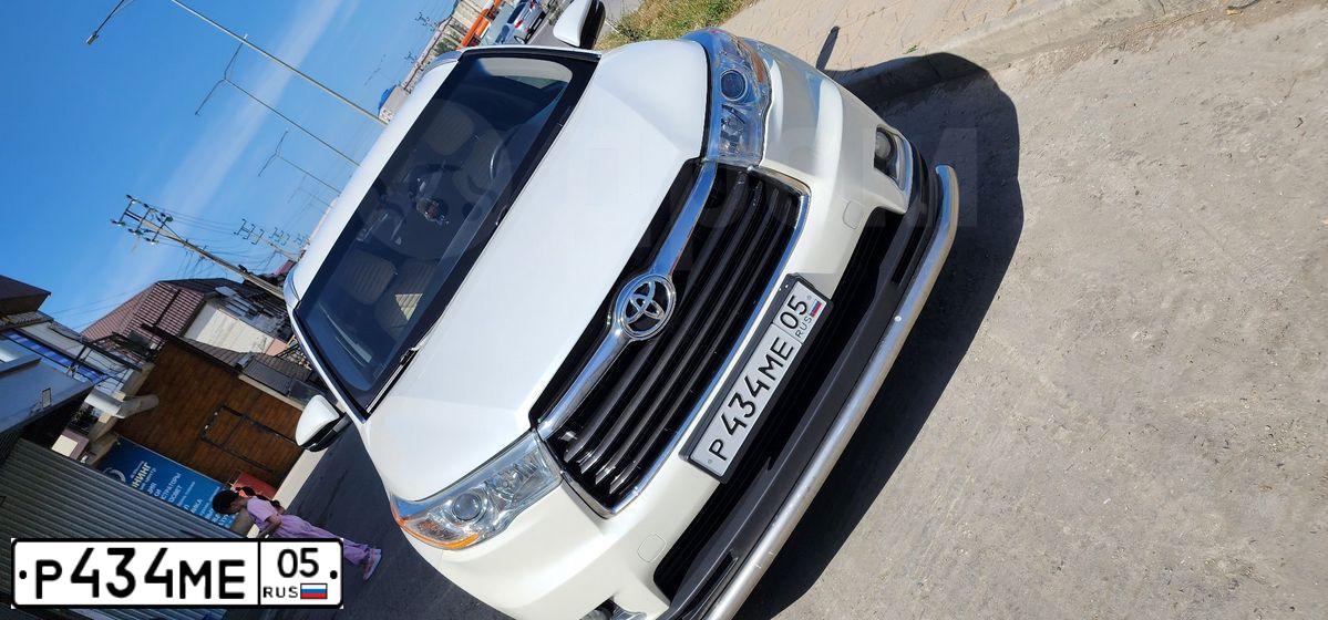 Фото автомобиля TOYOTA HIGHLANDER, 2014 — госномер Р005ТХ36. Цвет: Белый