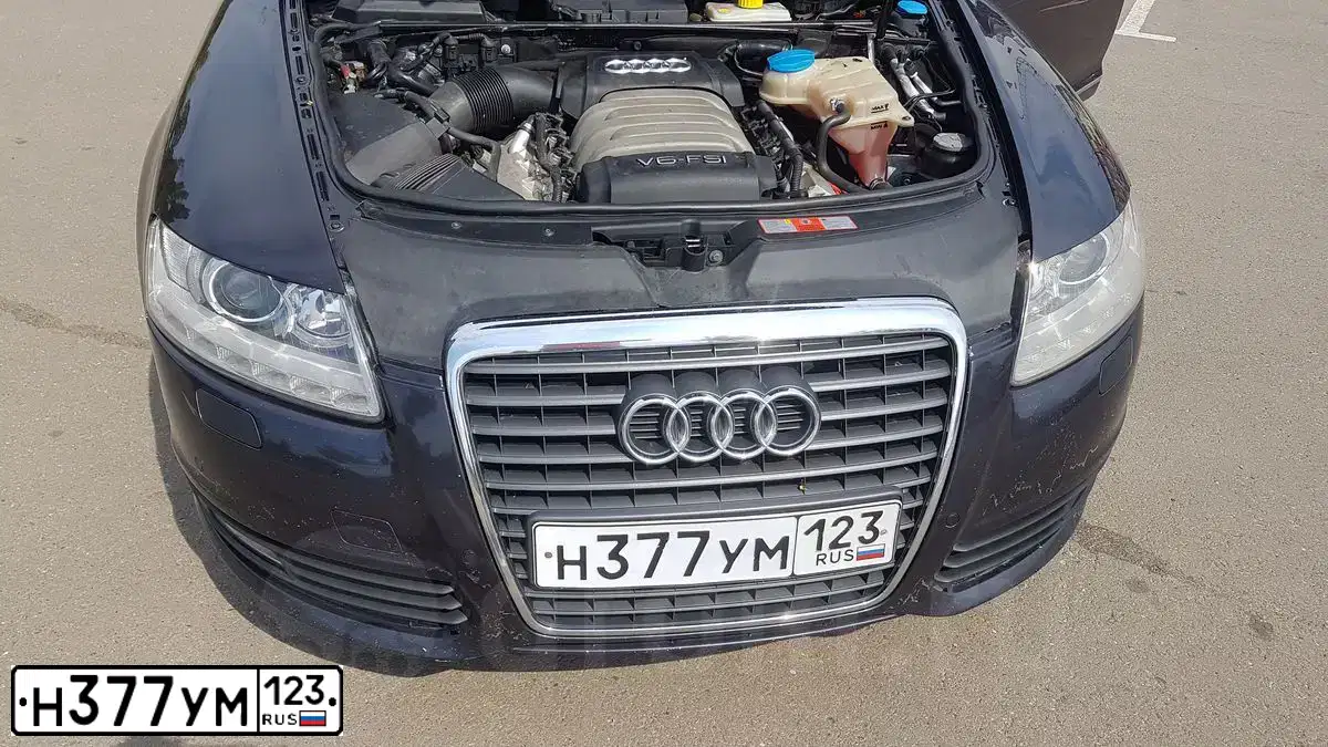 Фото автомобиля AUDI A6, 2011 — госномер В423КЕ178. Цвет: ТЕМНО-СЕРЫЙ