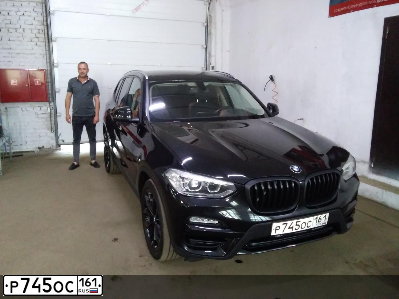 Фото автомобиля BMW X3, 2018 — госномер В799МХ799. Цвет: ЧЕРНЫЙ