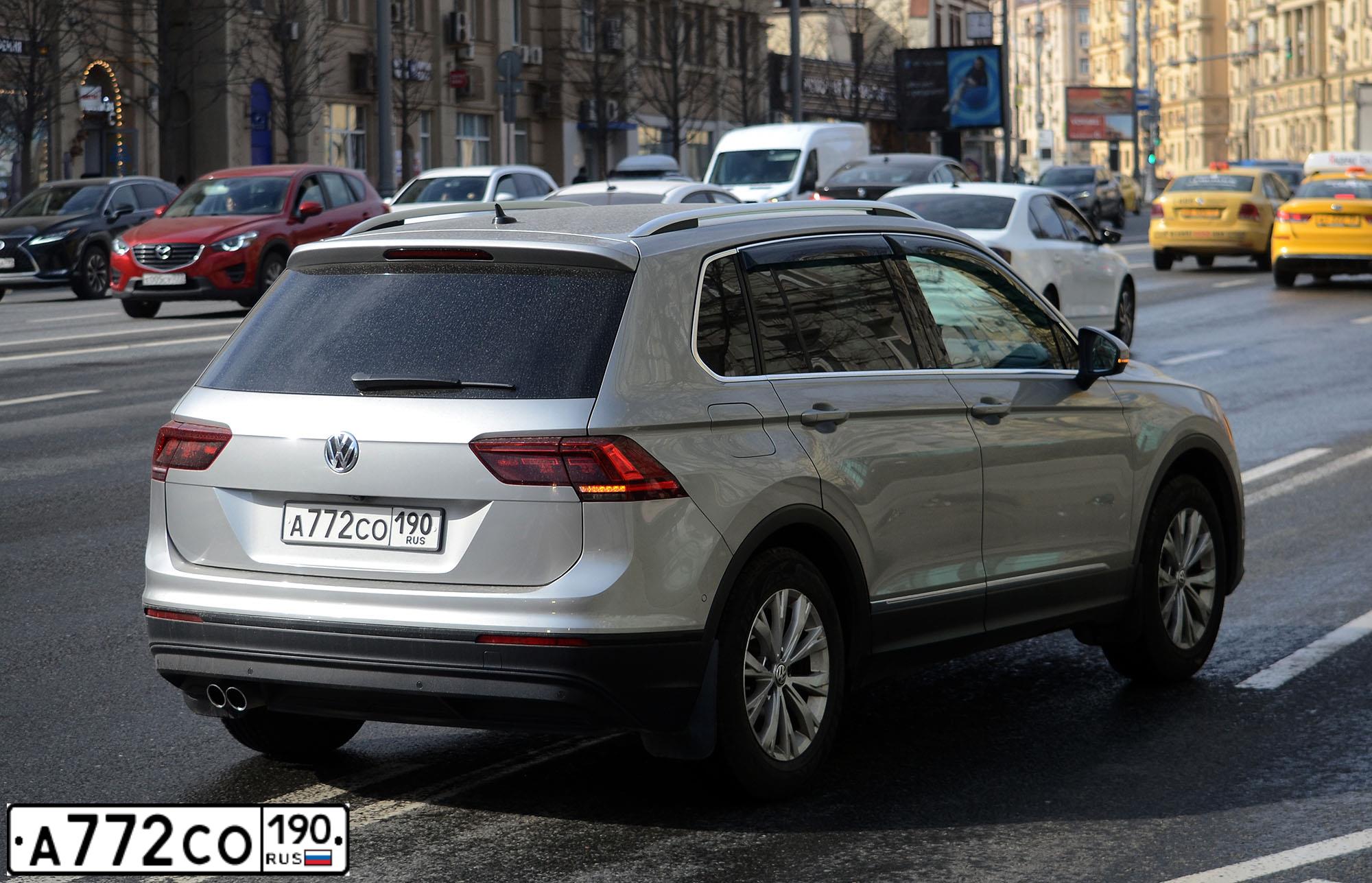 Фото автомобиля MAZDA 3, 2006 — госномер М347РН750. Цвет: Серый