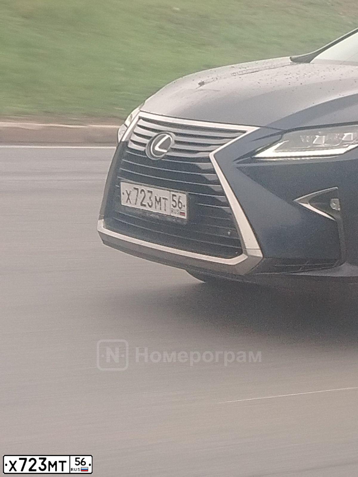 Фото автомобиля LEXUS RX, 2017 — госномер А888ВВ56. Цвет: СИНИЙ