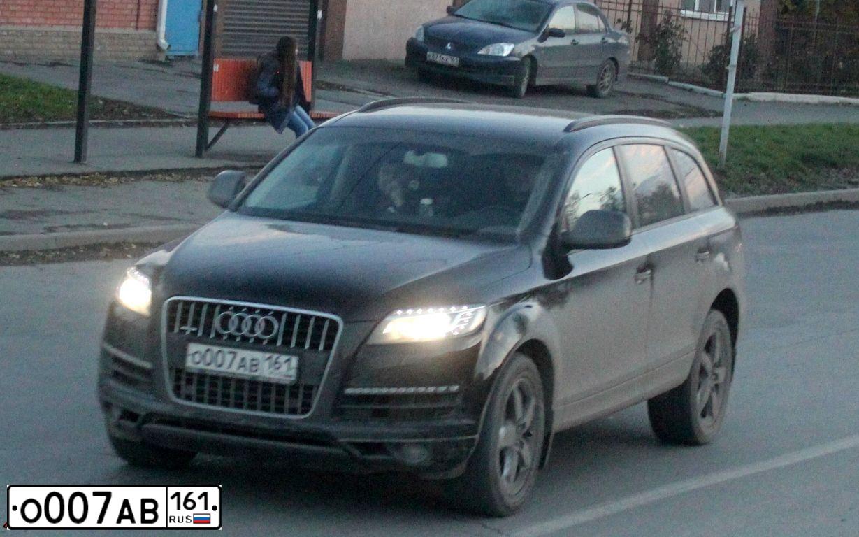 Фото автомобиля AUDI Q7, 2011 — госномер С502НТ761. Цвет: ЧЕРНЫЙ