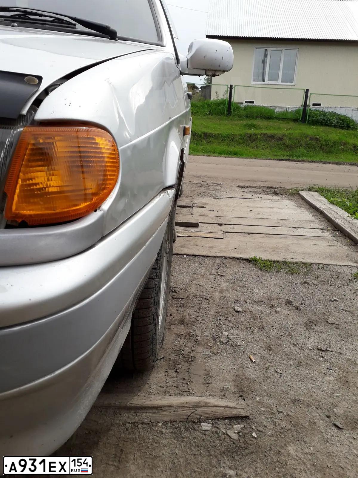 Фото автомобиля LADA 2115 SAMARA, 2004 — госномер А931ЕХ154. Цвет: СВЕТЛО СЕРЕБРИСТЫЙ МЕТАЛЛ