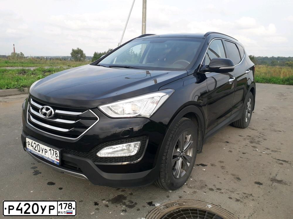 Фото автомобиля HYUNDAI SANTA FE, 2014 — госномер Р420УР178. Цвет: ЧЕРНЫЙ