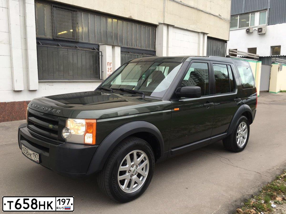 Фото автомобиля LANDROVER DISCOVERY, 2007 — госномер Р633РТ196. Цвет: ЗЕЛЕНЫЙ ТЕМНЫЙ