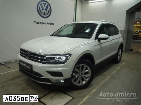 Фото автомобиля VOLKSWAGEN TIGUAN, 2018 — госномер А035ВЕ198. Цвет: ТЕМНО - СИНИЙ