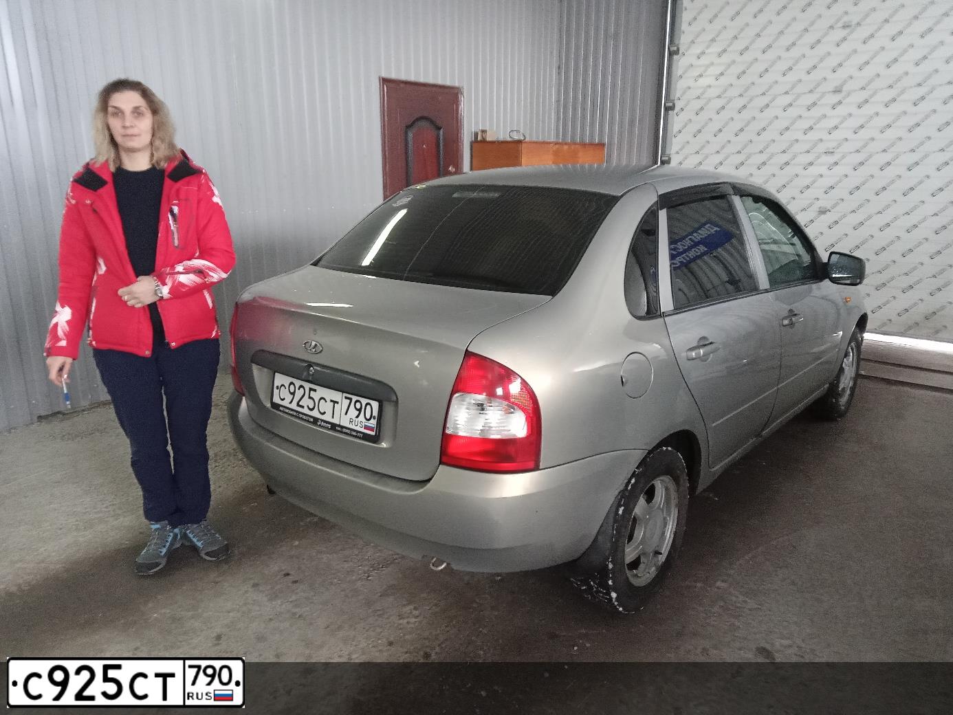 Фото автомобиля LADA 1118 KALINA, 2006 — госномер К013СВ21. Цвет: БЕЖЕВО-СЕРЫЙ