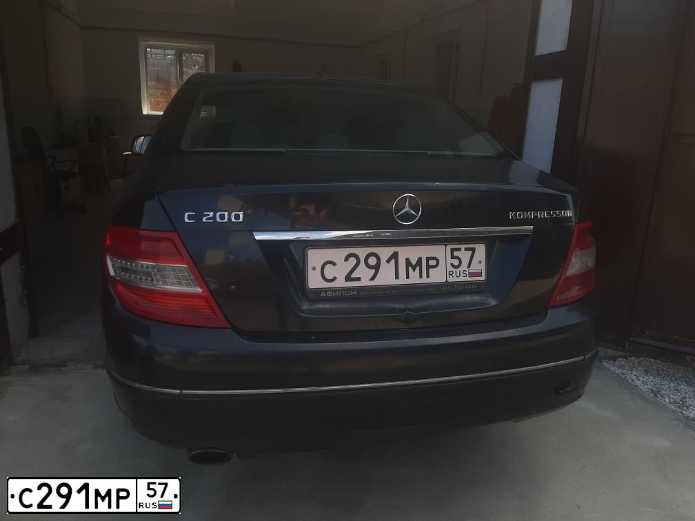 Фото автомобиля MERCEDES C-KLASSE, 2007 — госномер М607МР761. Цвет: ЧЕРНЫЙ