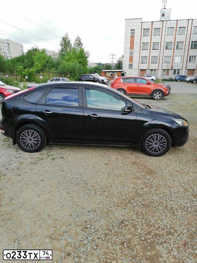 Фото автомобиля VOLKSWAGEN PASSAT, 1997 — госномер Е122ЕК174. Цвет: синий