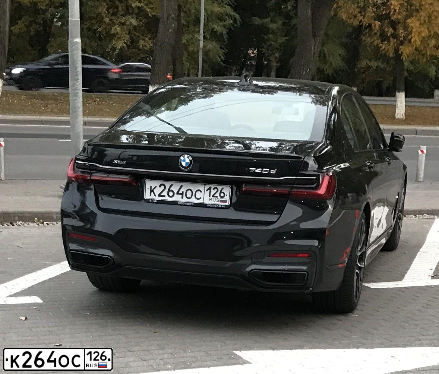 Фото автомобиля BMW 7ER, 2019 — госномер Е988УК08
