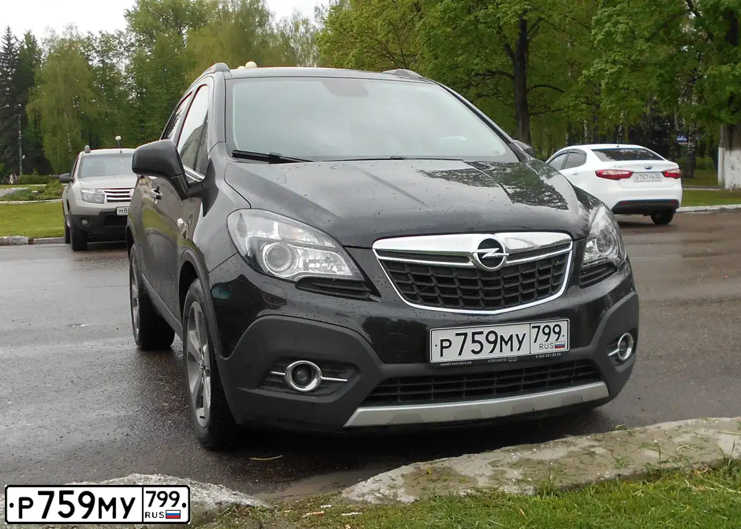 Фото автомобиля OPEL MOKKA, 2012 — госномер У686УС57. Цвет: ЧЕРНЫЙ