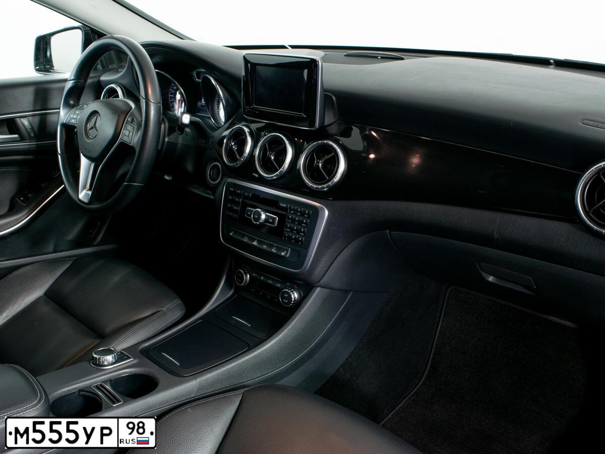 Фото автомобиля MERCEDES CLA-KLASSE, 2014 — госномер У666НН26. Цвет: ЧЕРНЫЙ
