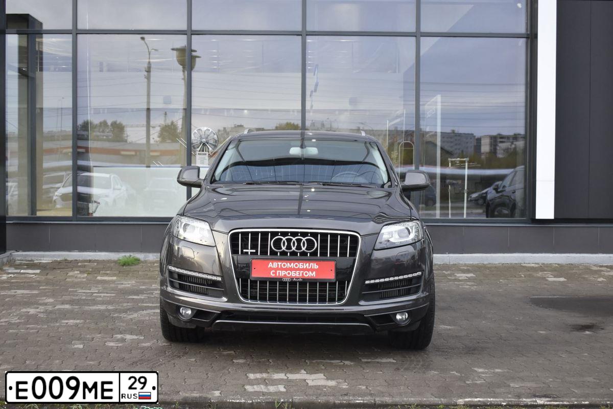 Фото автомобиля PORSCHE CAYENNE, 2005 — госномер М088РВ29. Цвет: ТЕМНО-СЕРЫЙ