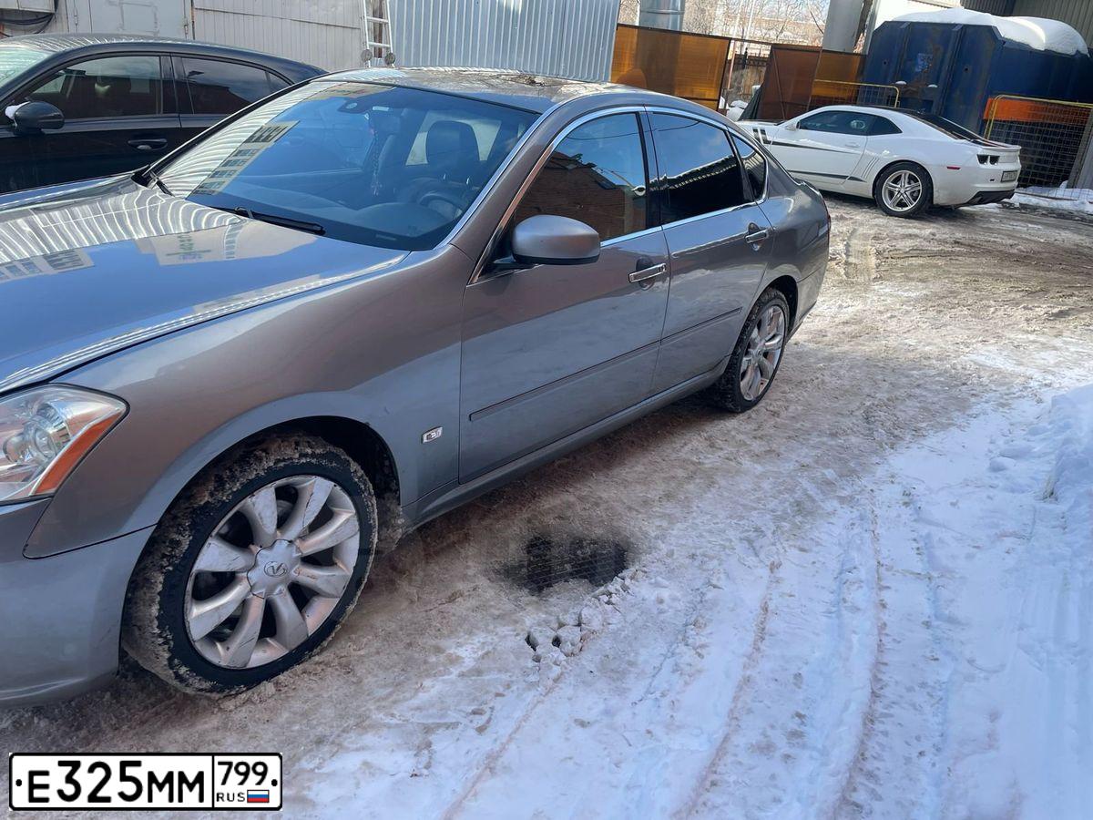 Фото автомобиля INFINITI M, 2006 — госномер Т035ТН197. Цвет: СЕРЫЙ